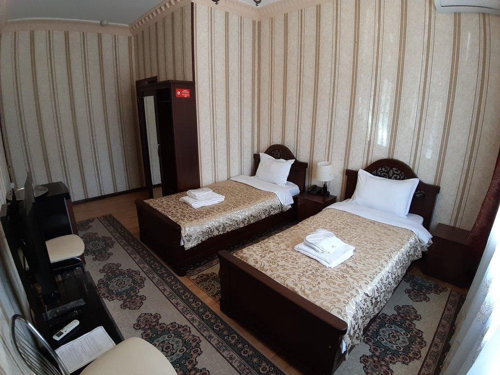 Sarbon Hotel Tashkent Esterno foto