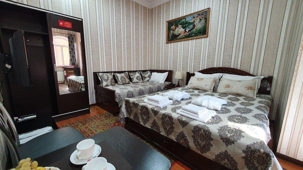 Sarbon Hotel Tashkent Esterno foto