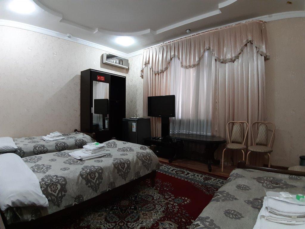 Sarbon Hotel Tashkent Esterno foto