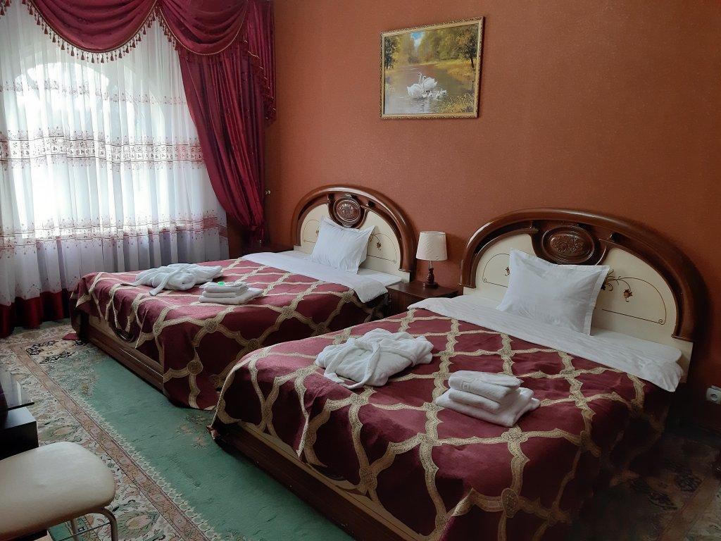 Sarbon Hotel Tashkent Esterno foto