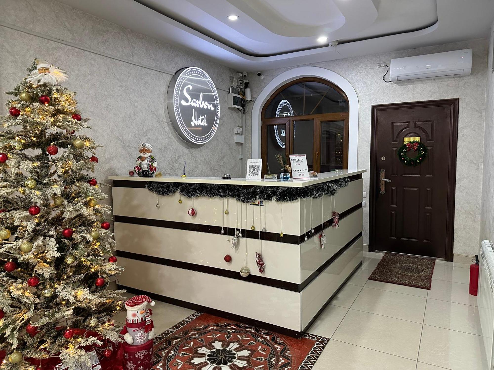 Sarbon Hotel Tashkent Esterno foto