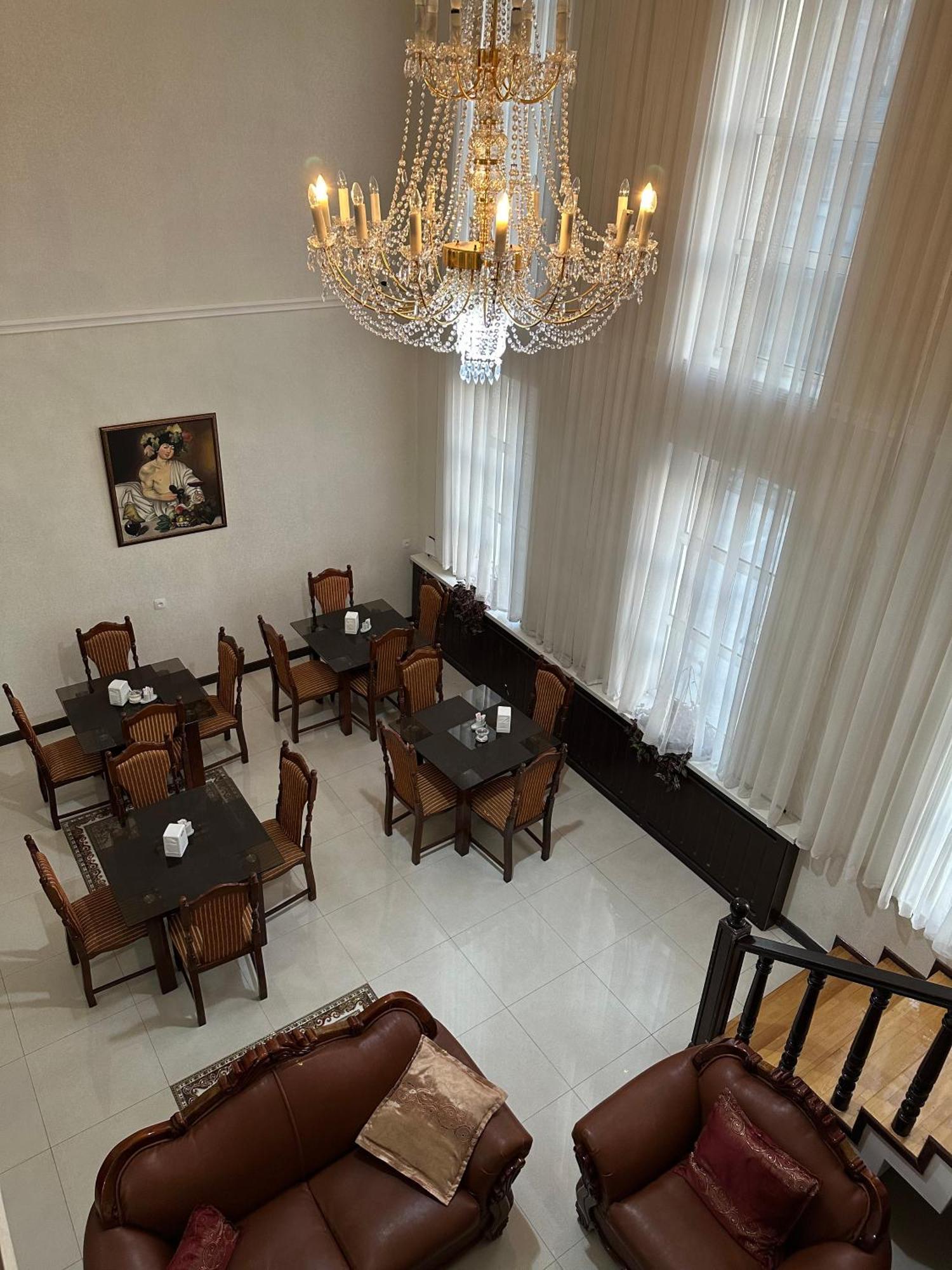 Sarbon Hotel Tashkent Esterno foto