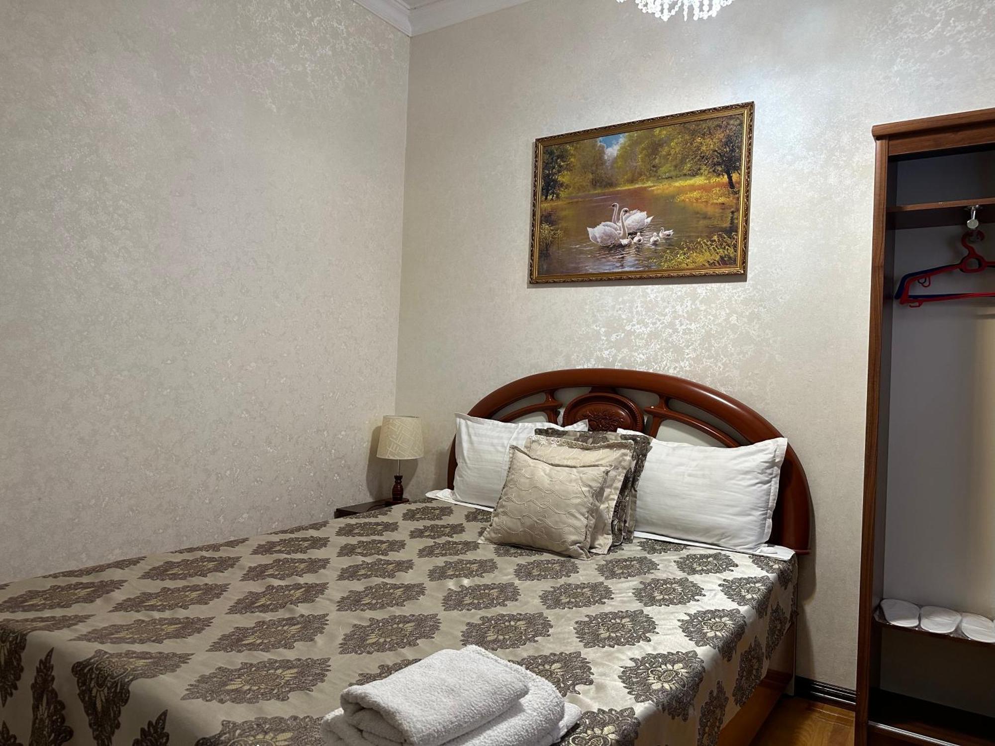 Sarbon Hotel Tashkent Esterno foto