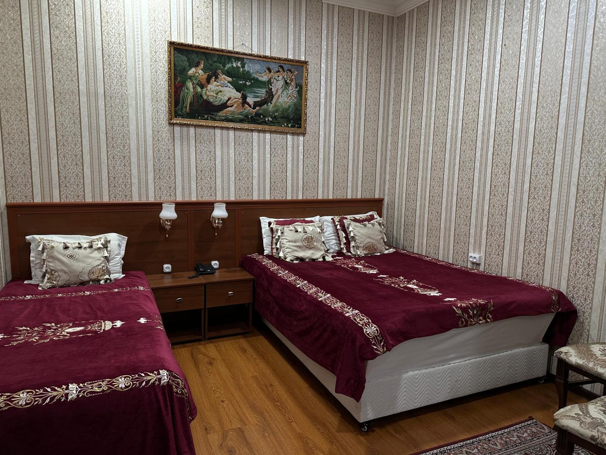 Sarbon Hotel Tashkent Esterno foto